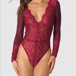 💚💚FREE💚💚Lasenza longsleeve bodysuit